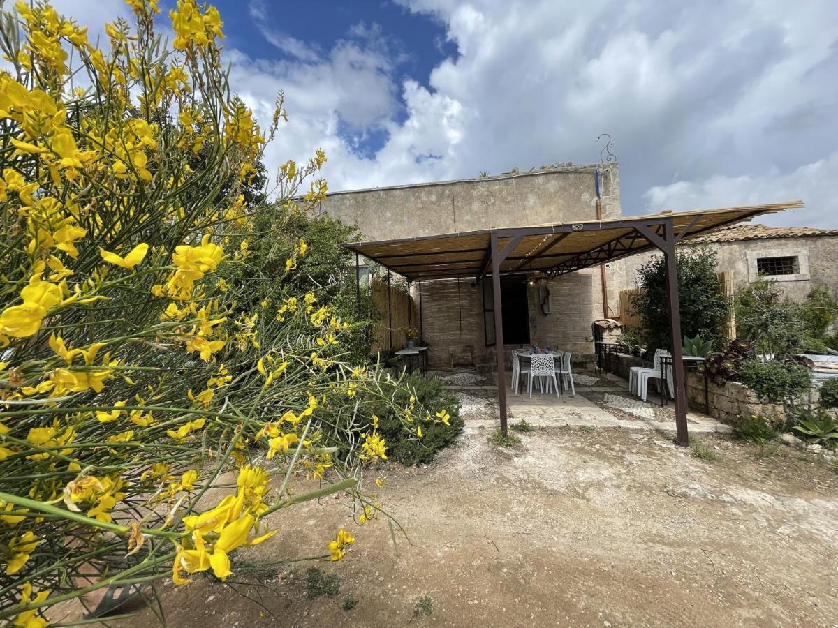 Il Dammuso Di Noto - Villa Con Piscina Privata Avola Eksteriør billede